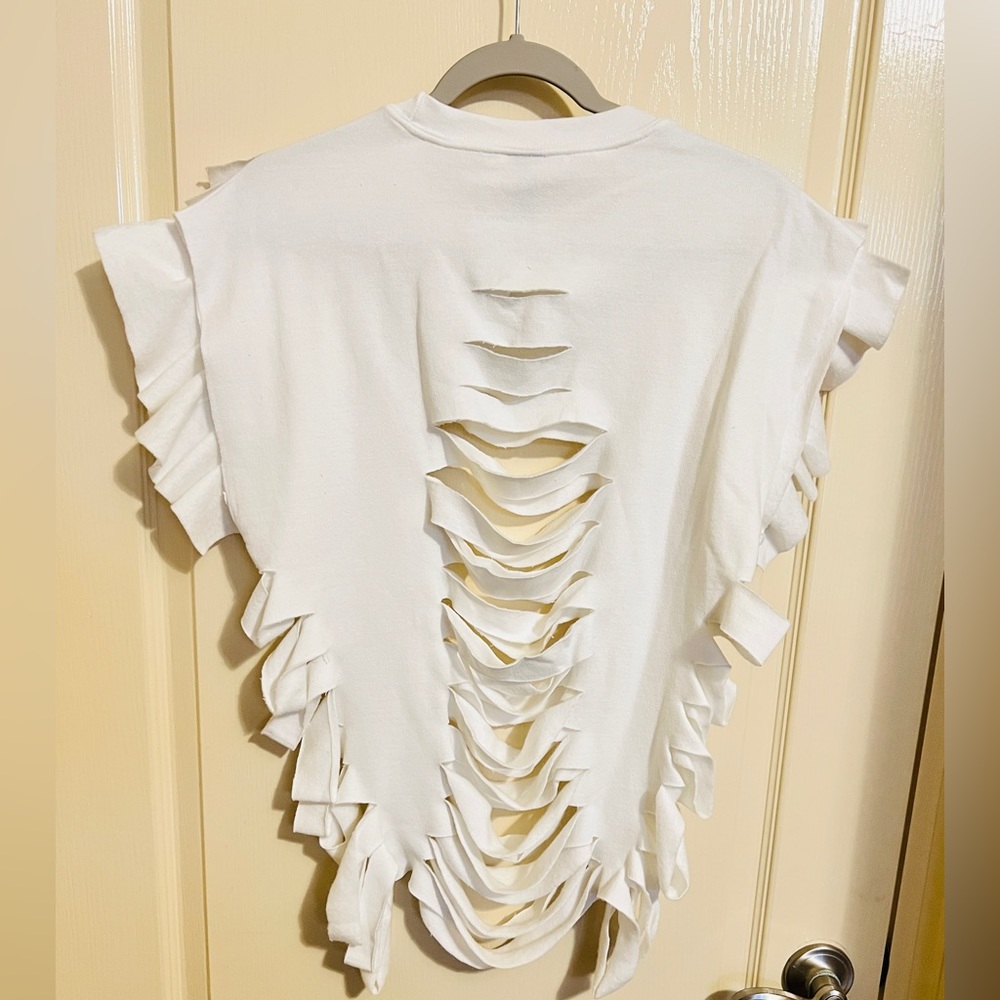 Custom White Ruffled Sweatshirt. Size MEDIUM - Picture 4 of 6